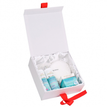 KAZETA  HYALURON SPEVŇUJÚCE TELOVÉ MLIEKO  200ML + SPRCHOVÝ GÉL NA TELO A VLASY 200ML +  PLEŤOVÝ KRÉM 50ML + TAMPÓN NA TVÁR 