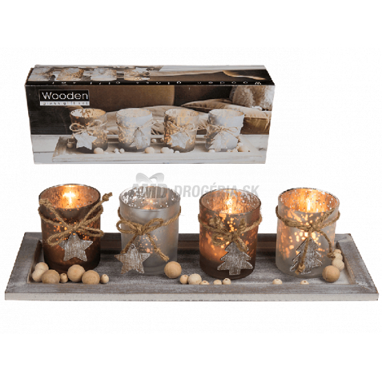 VIANOČNÝ DARCEKOVÝ SET 4 SVIETNIKY NA DREVENOM PODNOSE