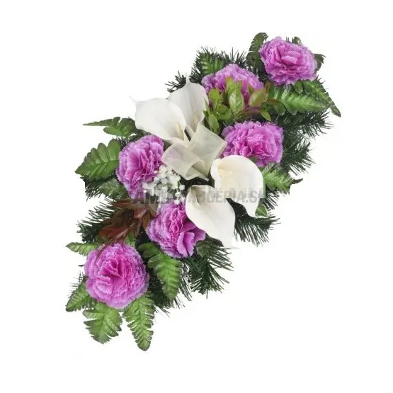 Ikebana Karafiáty 4655, umelá kytica s fialovými karafiátmi a bielymi kalami
