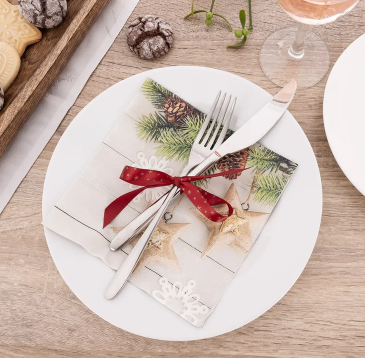 SERVÍTKY HVIEZDY 20 KS 33 X 33